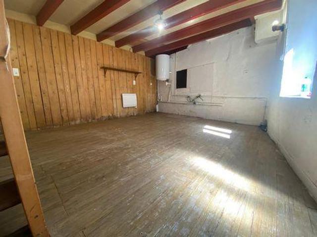 Villa 2 chambres, Colombier Rhône 07270 ES104404316