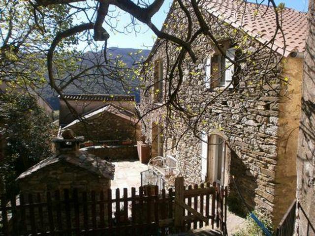 Villa 2 chambres, Colombières Sur Orb Languedoc Roussillon 34390 DS96311015