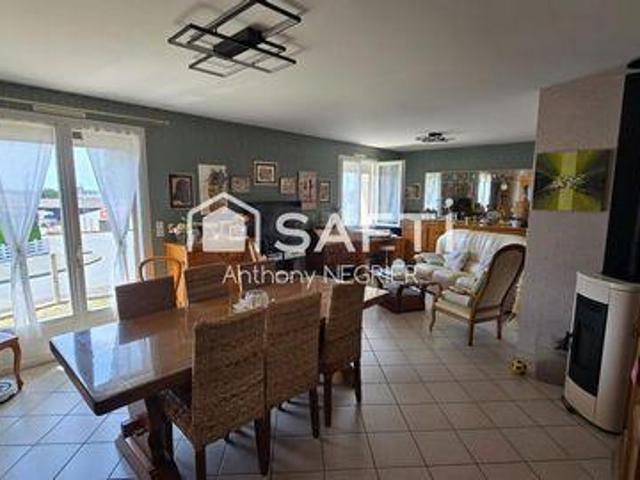 Villa 2 chambres, Domfront En Poiraie Basse 61700 DS103700295