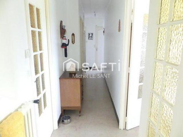 Villa 2 chambres, Erquery Picardie 60600 DLS99018557