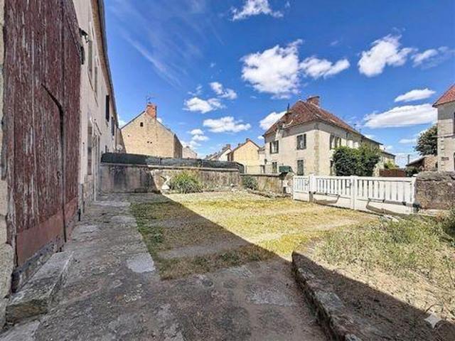 Villa 2 chambres, Fontanieres Limousin 23110 ES106203605