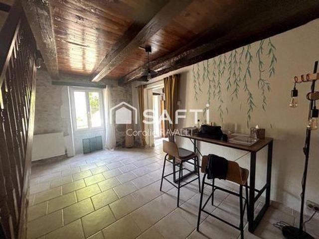 Villa 2 chambres, Fouquebrune Poitou 16410 ES104231075