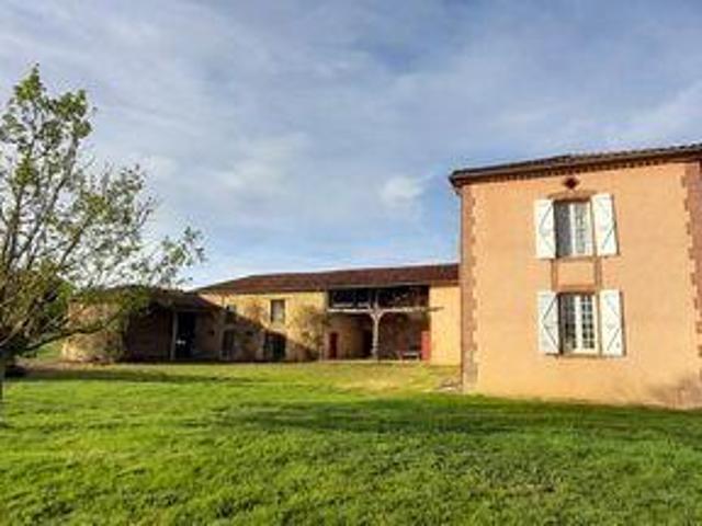 Villa 2 chambres, Guizerix Midi 65230 DS102275903