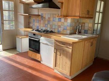 Villa 2 chambres, Lugarde Auvergne 15190 ES103155904