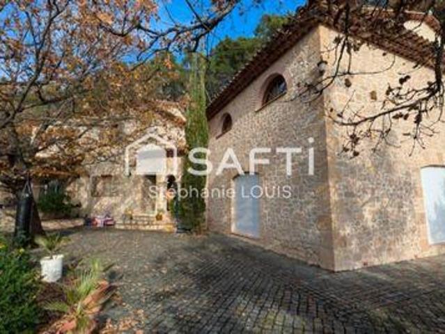 Villa 2 chambres, La Motte Provence 83920 DS103659596