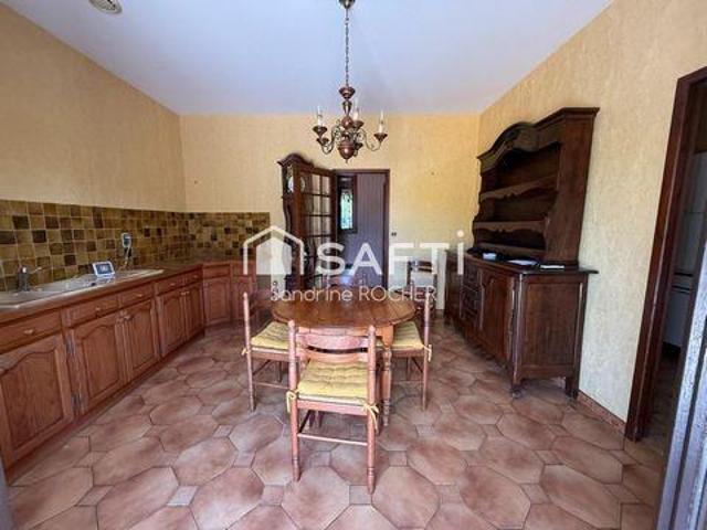 Villa 2 chambres, La Tour Aquitaine 24320 ELS104508884