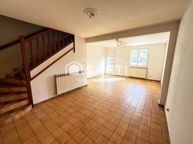 Villa 2 chambres, Lacroix Picardie 60610 ES100262207