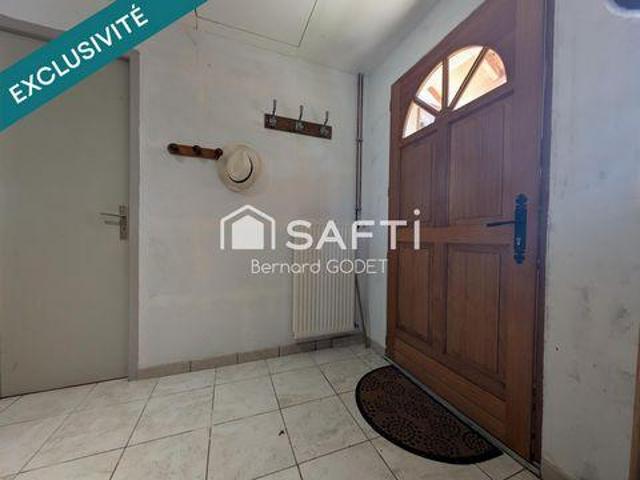 Villa 2 chambres, Le Bouchage Poitou 16350 DLS105398590