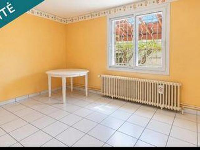 Villa 2 chambres, Le Pontet Provence 84130 ES105707729