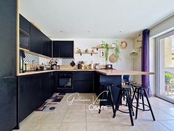 Villa 2 chambres, Pierre Rhône 69310 ES102797346