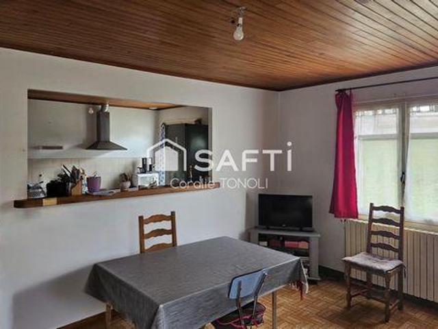 Villa 2 chambres, Rochefoucauld En Angoumois Poitou 16110 ES100738704