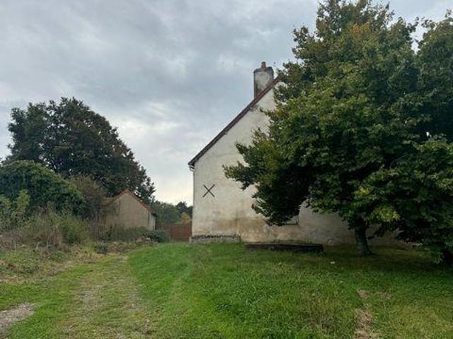 Villa 2 chambres, Sully Bourgogne 71360 DLS98545615