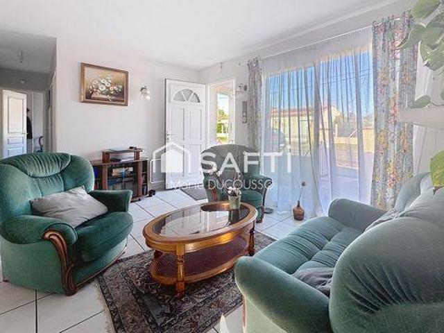 Villa 2 chambres, Saint Aquitaine 33350 DS99202573