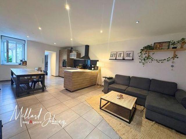 Villa 2 chambres, Saint Bourgogne 71230 DS101350898