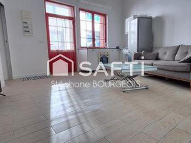 Villa 2 chambres, Saint Poitou 17190 DS100850782