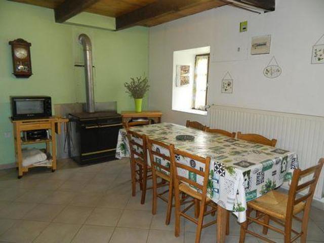 Villa 2 chambres, Saint Rhône 07190 DS103383020