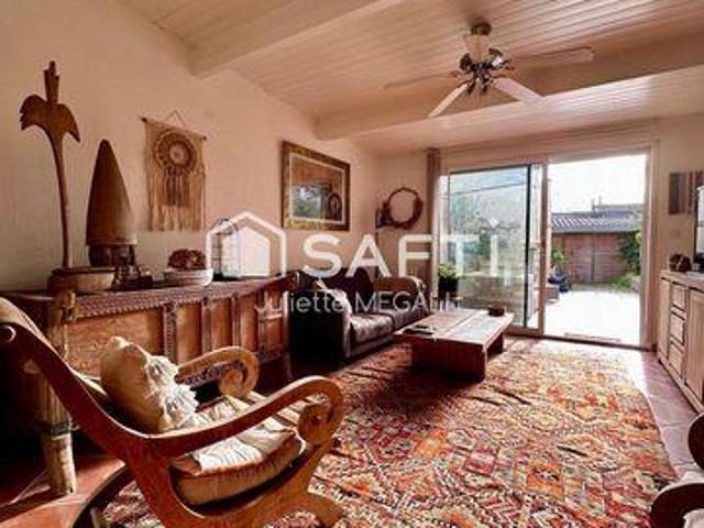Villa 2 chambres, Sainte Aquitaine 33350 ES100261786