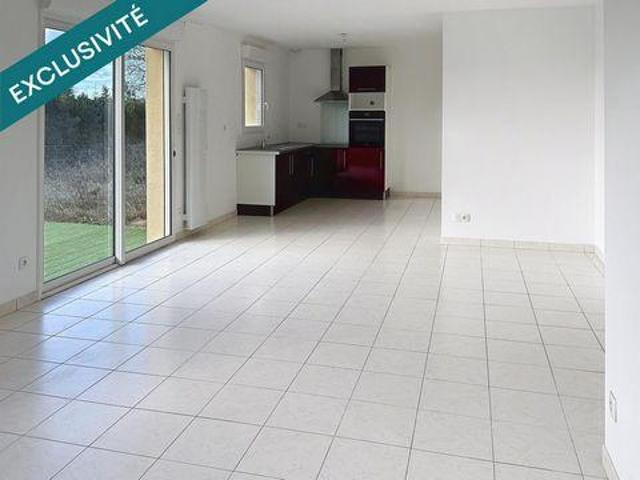 Villa 2 chambres, Segre En Anjou Bleu Pays de la Loire 49500 DS99127886