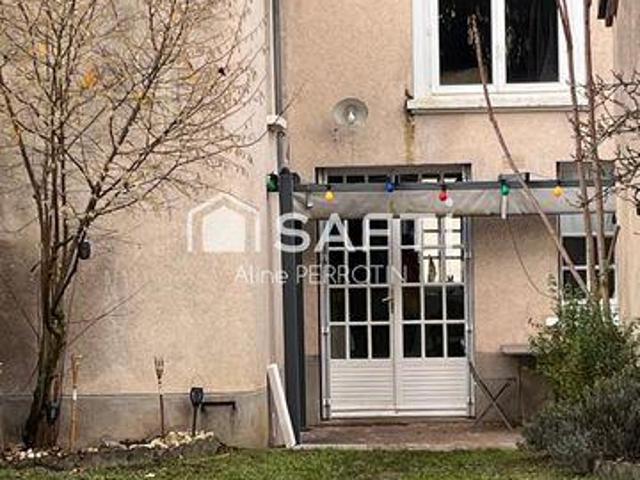 Villa 2 chambres, Solesmes Pays de la Loire 72300 DS102341442