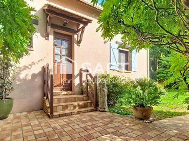 Villa 2 chambres, Viarmes Île 95270 DS105381388