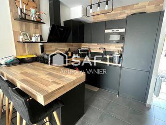 Villa 2 chambres, Villeneuve Provence 06270 ES105606969