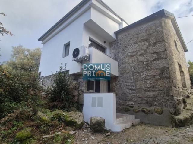 villa 2 quarto, Braga Vieira do Minho 4850 DS98184593