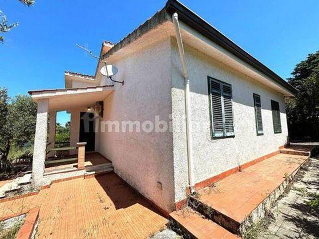 Villa 3 camere da letto, Ari AbruzzoAbruzzi ES103701019