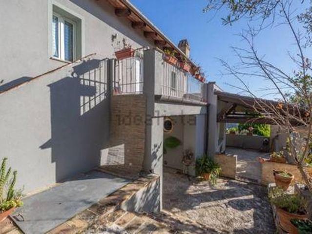 Villa 3 camere da letto, Atri AbruzzoAbruzzi ES103701011