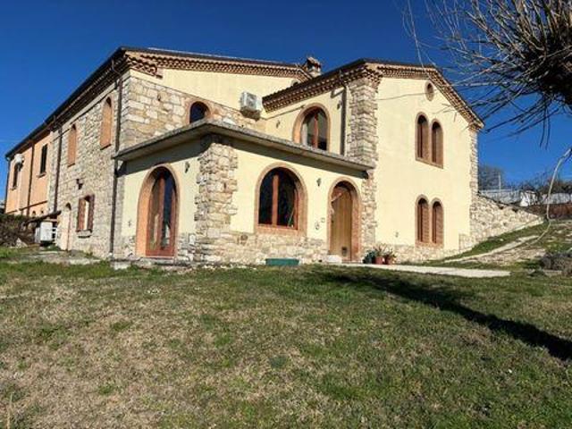 Villa 3 camere da letto, Busso Molise DS104073681