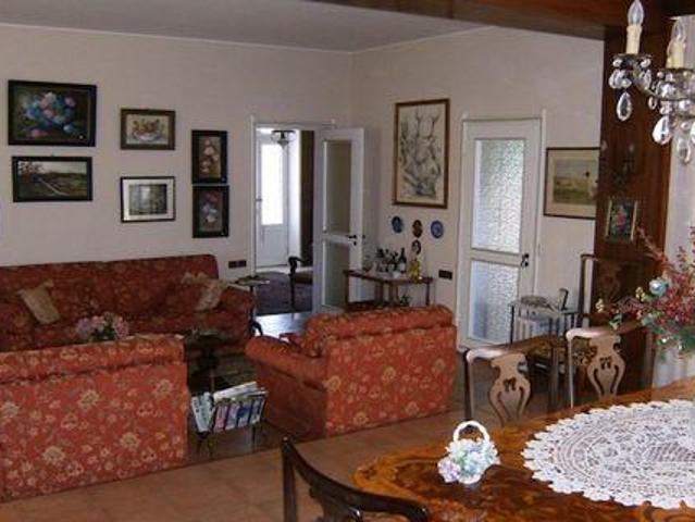 Villa 3 camere da letto, Piovera PiemontePiedmont ES103700921