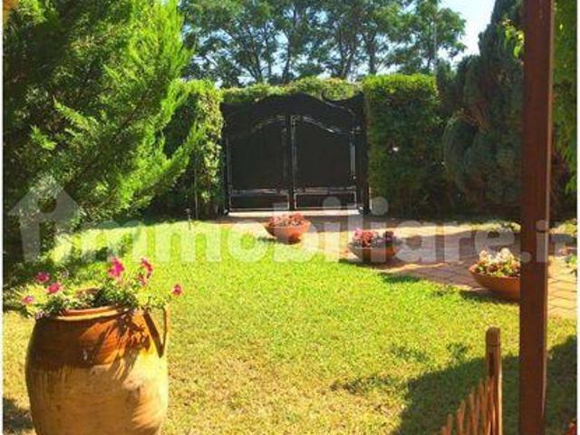 Villa 3 camere da letto, Sangineto Calabria ES103700968