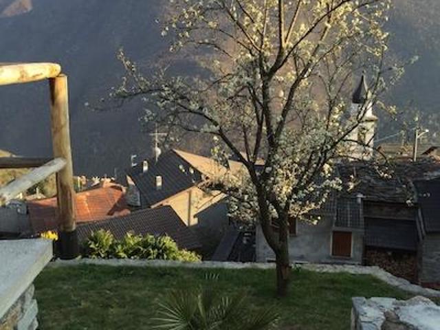 Villa 3 camere da letto, Sueglio LombardiaLombardy ES103701402