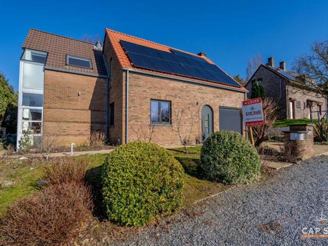 Villa 3 ch. rénovée avec panneaux solaires