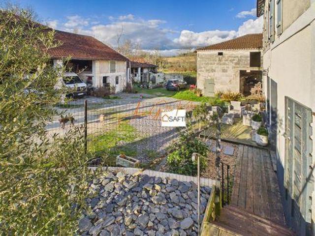 Villa 3 chambres, Mareuil Aquitaine 24340 ES99805852