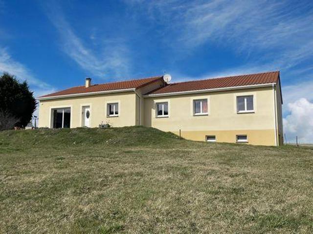 Villa 3 chambres, Montaigut Auvergne 63320 DS103343240
