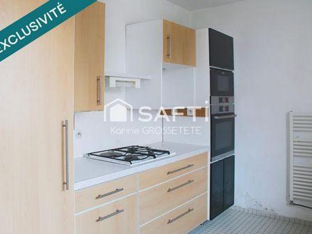 Villa 3 chambres, Montbard Bourgogne 21500 DLS100613699