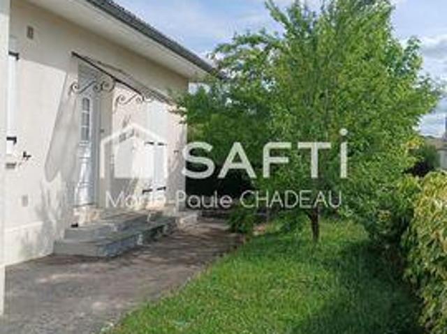 Villa 3 chambres, Montbron Poitou 16220 DS103343305