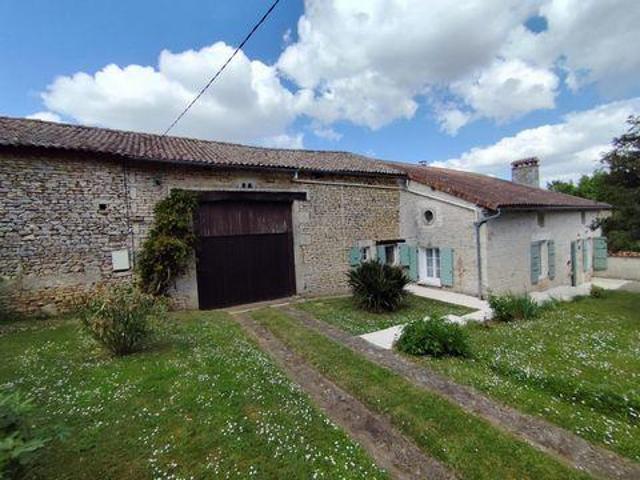 Villa 3 chambres, Montjean Poitou 16240 DS101741448