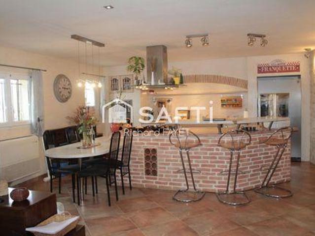 Villa 3 chambres, Mosnac Poitou 17240 DS100365309