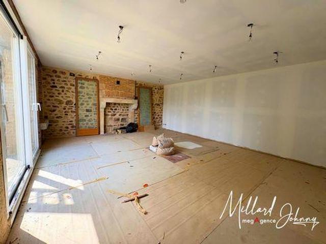 Villa 3 chambres, Mornay Bourgogne 71220 ES99314426