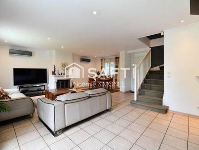 Villa 3 chambres, Morangis Île 91420 DS103415280