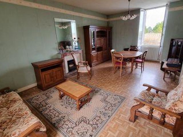 Villa 3 chambres, Mortagne Poitou 17120 DS103546330
