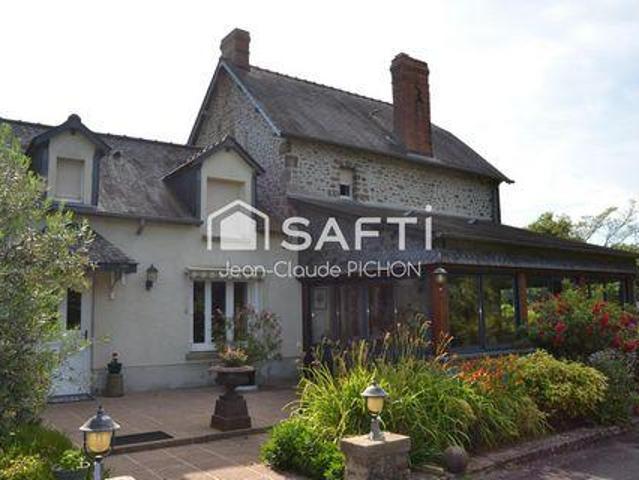 Villa 3 chambres, Ambrieres Pays de la Loire 53300 DLS102208708