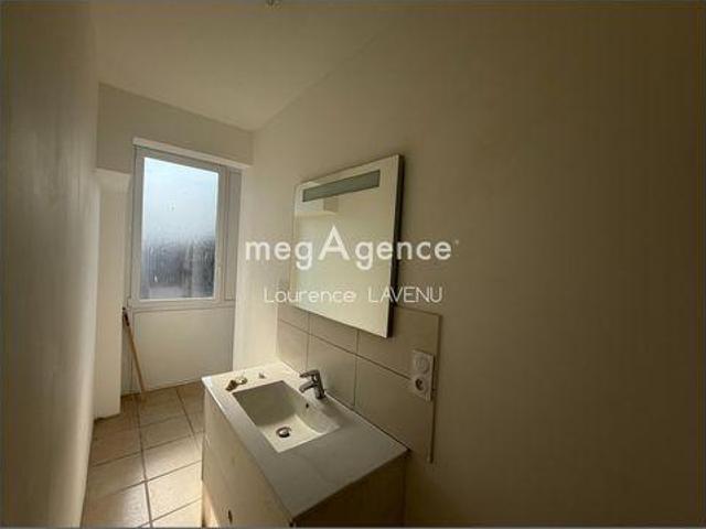 Villa 3 chambres, Argenton Centre 36200 ES105826577
