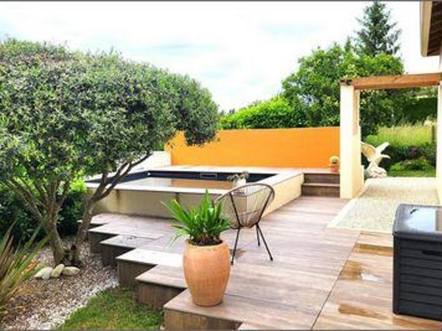 Villa 3 chambres, Bussac Poitou 17100 DS103095674