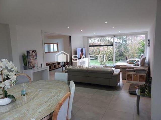 Villa 3 chambres, Beaumont Bourgogne 71240 DS98474704