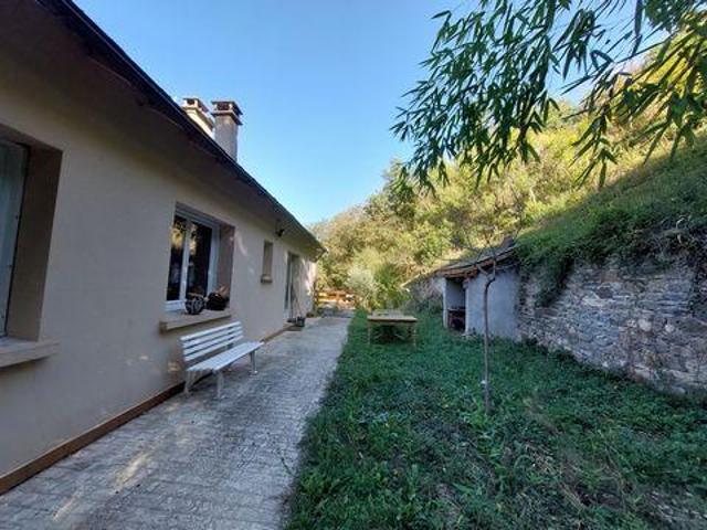 Villa 3 chambres, Brusque Midi Pyrénées 12360 ES96310808