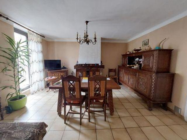 Villa 3 chambres, Brusque Midi Pyrénées 12360 ES96310868