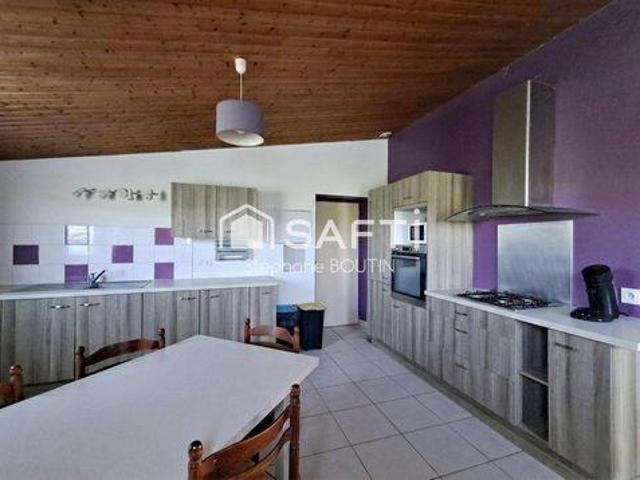 Villa 3 chambres, Chantonnay Pays de la Loire 85110 DS102773186