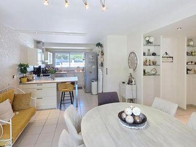 Villa 3 chambres, Corenc Rhône 38700 ELS102887974